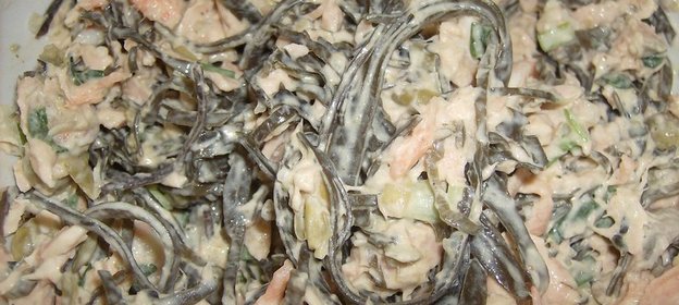 Салат с морской капустой
