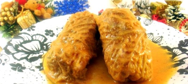 Голубцы из савойской капусты и свинины