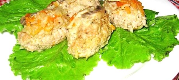 Ленивые голубцы в сметанно-грибном соусе