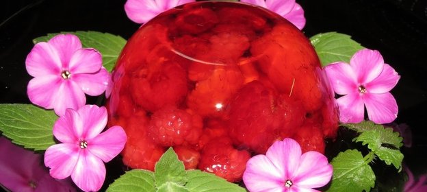 Малина в желе