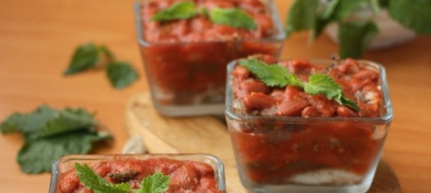 Рыба под фасолево-мятным маринадом