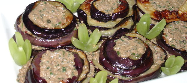 Ежевичное желе с черной бузиной