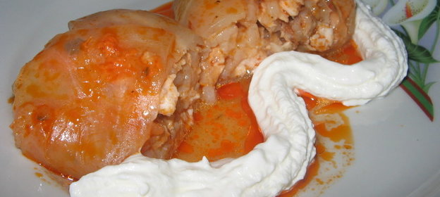 Голубцы с курицей и беконом