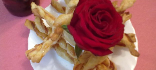 Слоеные палочки...с бекономBon Appetit)))