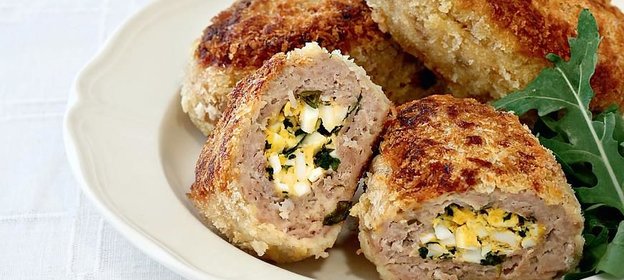 Зразы из свинины с начинкой из зелени