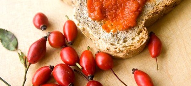 Джем из шиповника по‑итальянски