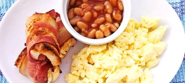 Яичница с фасолью