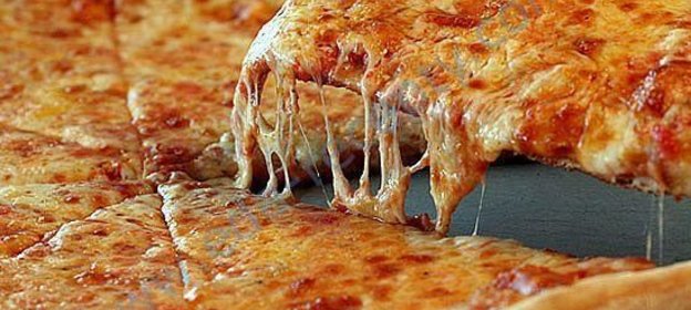 Быстрая пицца в духовке без дрожжей