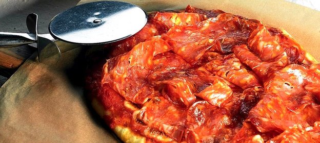 Пицца «Салями пиканте»