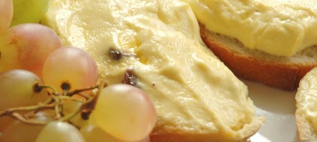 «Быстрые ватрушки» на белом хлебе