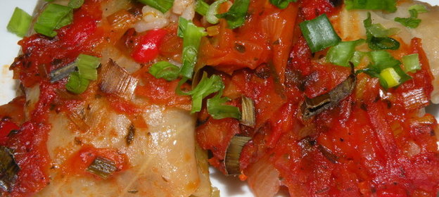 Голубцы Тридцать три богатыря под томатно - овощным соусом