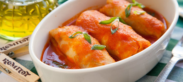 Голубцы овощные в морковном соусе