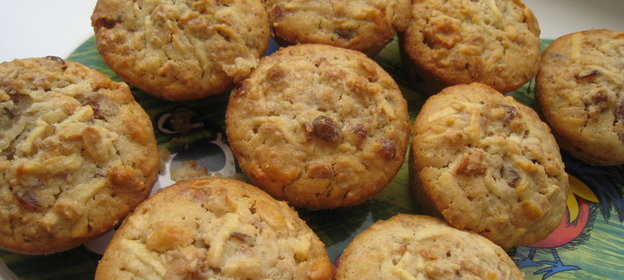 Яблочные кексы