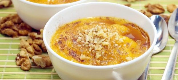 Яблочно-медовая запеканка