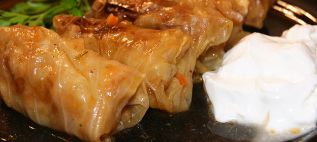 Голубцы в лёгком овощном соусе