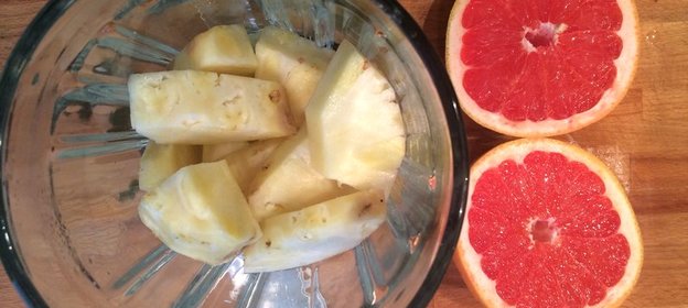 Ананасово-грепфрутовый смузи