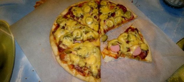 Пицца мясная ассорти