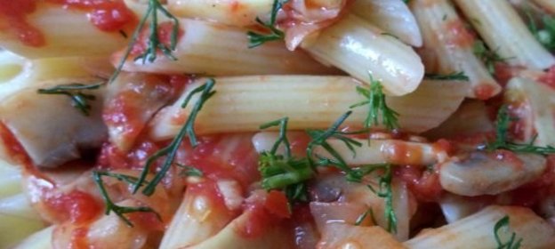Макароны с шампиньонами