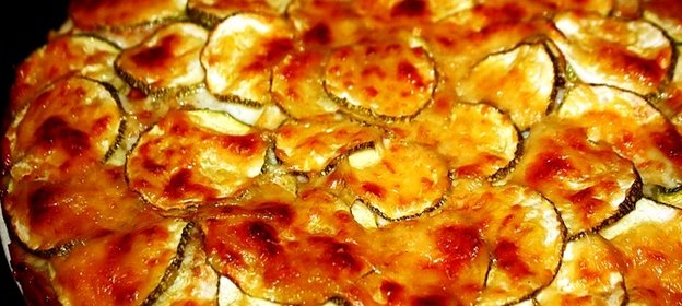 Запеканка из цветной капусты и кабачков