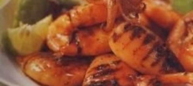 Соленые рыжики с луком