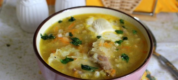 Кислые щи с перловкой