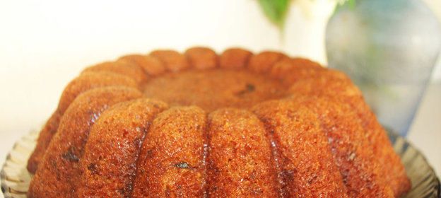 Финиковый кекс с орехами