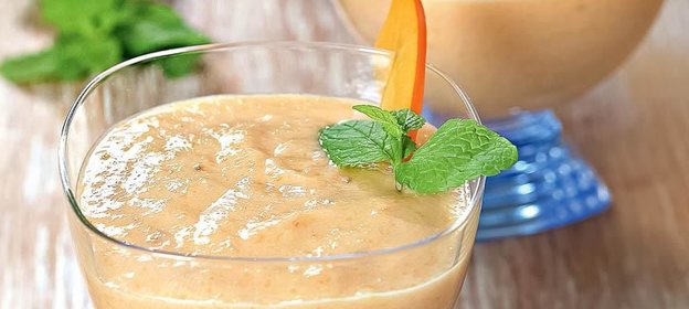 Смузи с хурмой и бананом