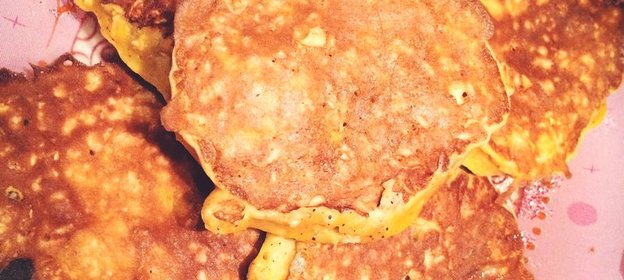 Оладьи из тыквы и овсяных хлопьев