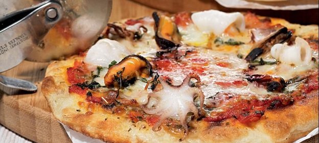 Пицца фритта с морепродуктами