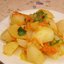 Картофель, тушенный с овощами