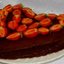 Торт шоколадный с клубникой