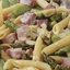 Макароны с ветчиной, спаржей и луком