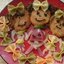 Котлетки с макаронами "Весёлые человечки