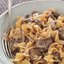 Бефстроганов с макаронами