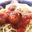 Спагетти с фрикадельками в томатном соусе