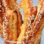 Сырные палочки с кунжутом