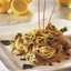 Спагетти с куриным филе в лимонном соусе