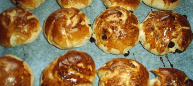 булочки с изюмом (вариант)