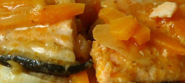 Горбуша в томатном маринаде