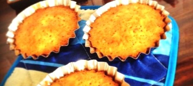 Морковно-яблочные маффины