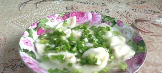 Суп пельмени с бульоном