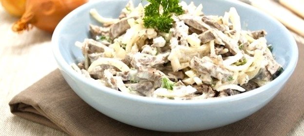 Салат из отварного сердца