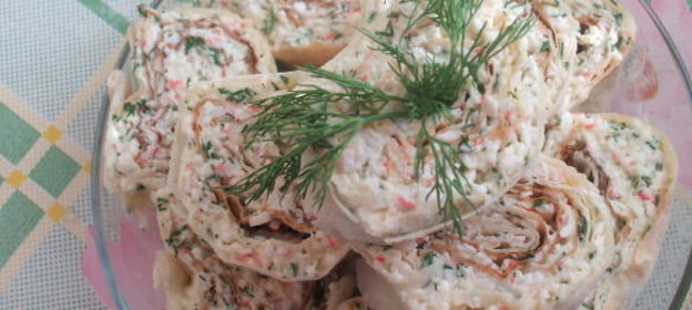 Голубцы с фруктами и сметаной