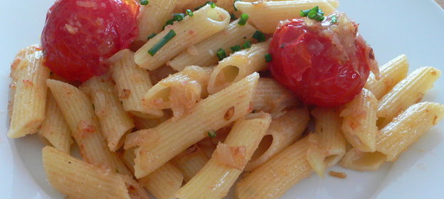 Макароны с острыми панировочными сухарями