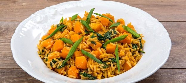 Пряные овощи с ароматным рисом
