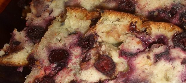 итальянский хлеб с оливками и луком