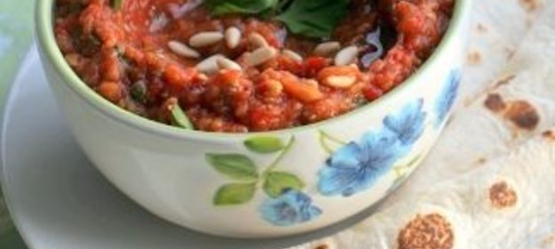 Дип Капоната из запеченных перцев и баклажана