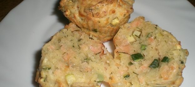 Маффинсы с цукини и лососем