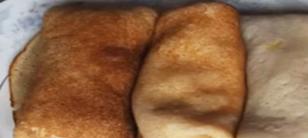 Суп с хлебом и миндалем