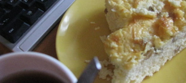 Творожная запеканка с сухофруктами